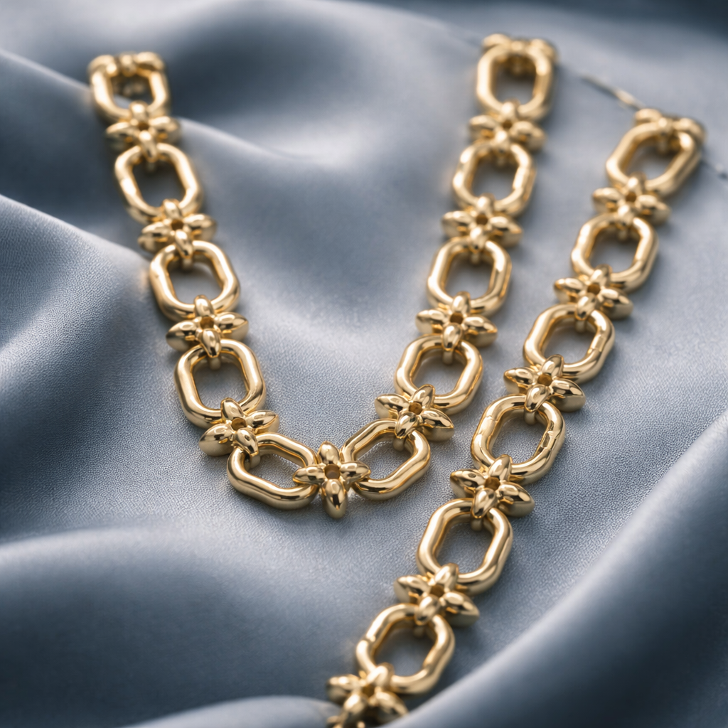 Necklace and bracelet