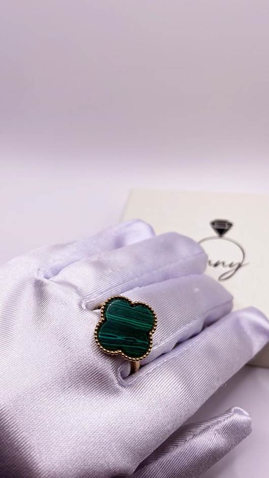 Van Cleef Ring Inspiration Bigger Green