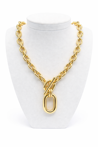 Oval Toggle Chain Necklace