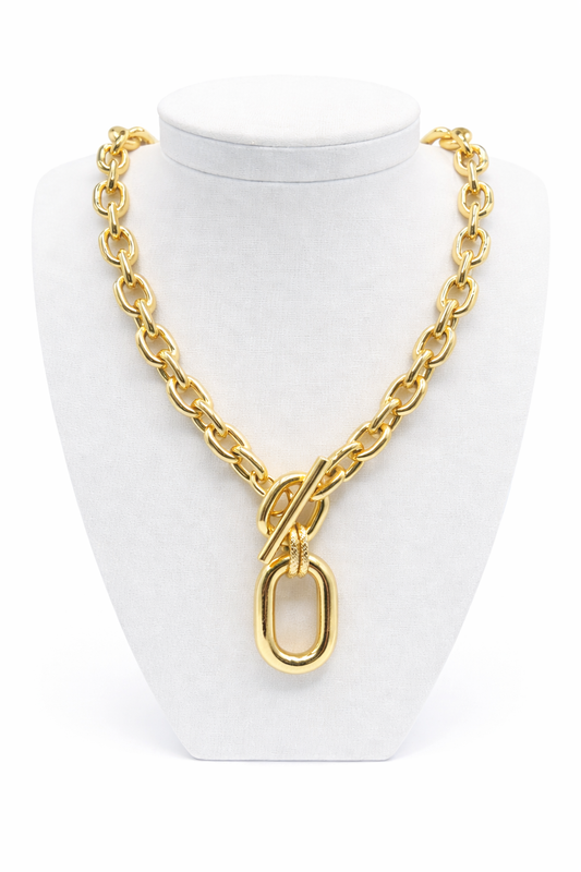 Gold chunky chain necklace toggle clasp oval