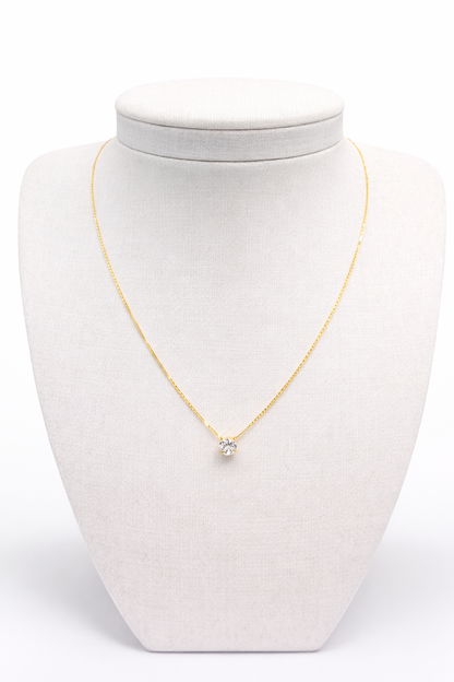 18k Luna Bloom Pendant Necklace