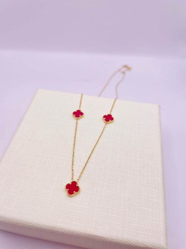 Red Flower Necklace