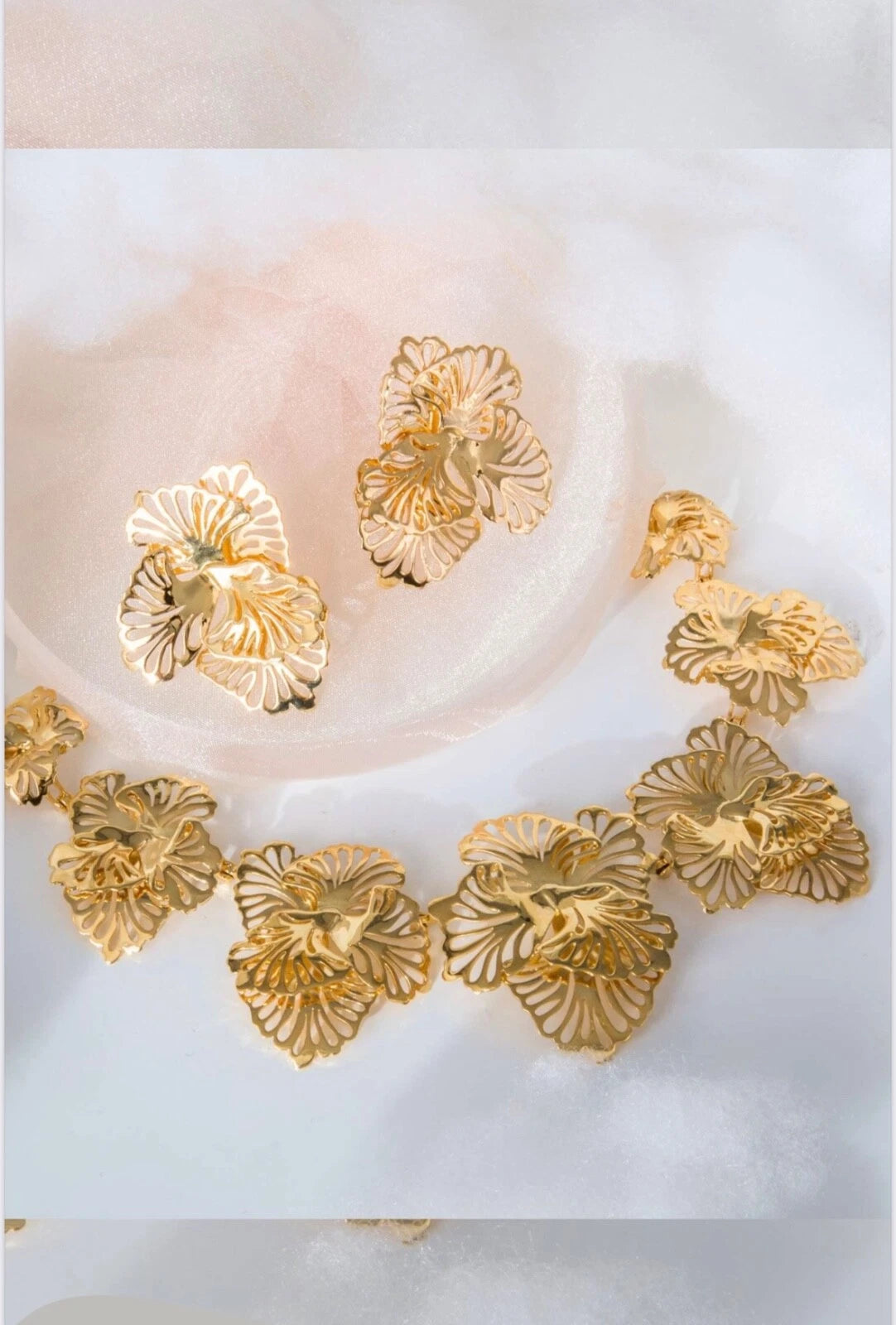 Golden Hibiscus Jewelry