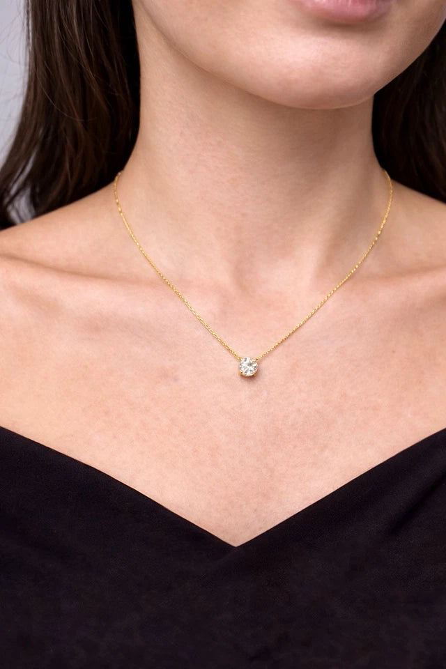 18k Luna Bloom Pendant Necklace